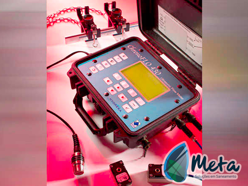 O Medidor de Vaz�o ChronoFlow por tempo de tr�nsito utiliza um procedimento de correla��o de sinais digitais codificados para alcan�ar medi��es est�veis, inclusive em condi��es dif�ceis para �guas de distribui��o ou residuais.