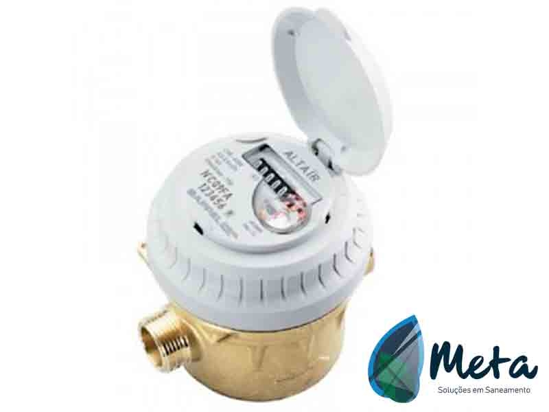 No Hidr�metro Volum�trico, n�o existe uma turbina e sim um �mbolo ou anel. � um recipiente que se enche com a entrada do l�quido e transporta para a sa�da do medidor um determinado volume.
